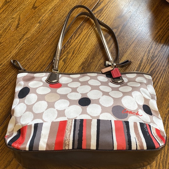 Coach purse - Picture 2 of 11